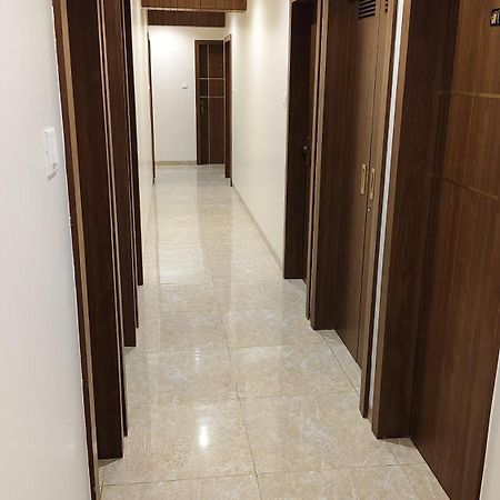 Hotel Suvarnam Residency 艾哈迈德讷格尔 外观 照片
